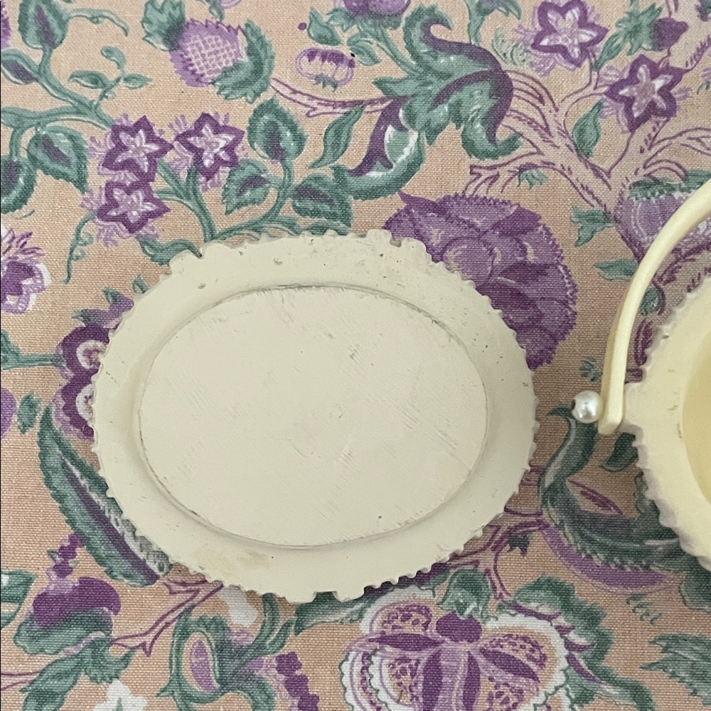 Chic Ivory Woven Basket with Handle - Picture 5 of 9